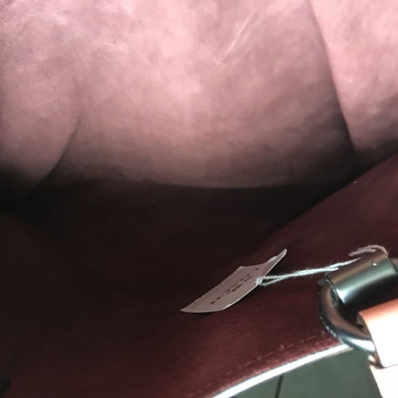 Coach 1941 30 Rogue Melon Tea Rose - Picture 7 of 10